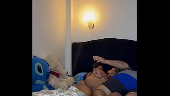 Preview 1 of Dvd Show - MI VECINO ME MADRUGO A MONTAR YA QUE EL CACHON DE MI MARIDO NO ESTA