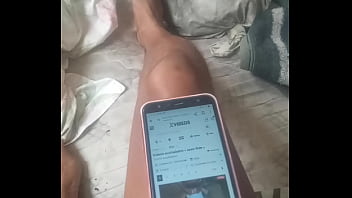 Preview 2 of Tickle Mom Foot - V&iacute_deo de verifica&ccedil_&atilde_o