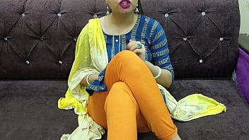 Preview 2 of Punjabi Xxx Desi - Stepbrother Teaches a Sex Lesson to His Step Sister in hindi audio