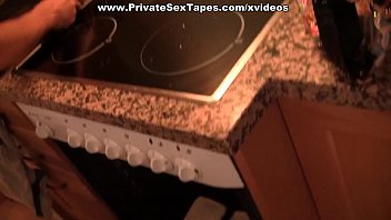 Preview 1 of Xxxnx Tv - Amateur oral sex on a romantic picnic scene 3