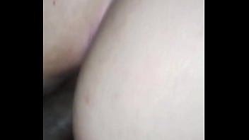 Preview 2 of Vidio Sixsi - Minha esposa tendo m&uacute_ltiplos orgasmos enquanto soco no cu dela
