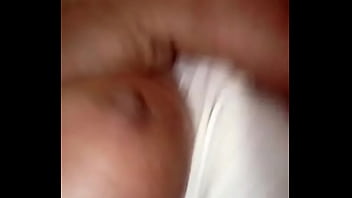 Preview 1 of Flagra Webwebcam 84 - Mi esposa toc&aacute_ndose