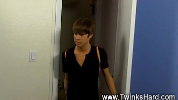 Preview 1 of Standing Pussy Cumshot - Emo boys porn twink After his caught him boning his tutor,  Kyler