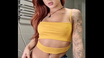 Preview 1 of X Thiree Cuck - Estava me exibindo no banheiro do hotel e o funcionario parou para me apreciar