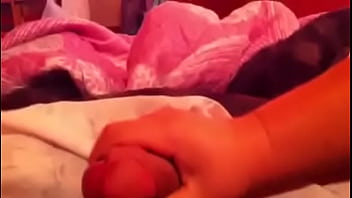 Preview 2 of Japan Squerting - Me masturba mi mujer viendo el matinal bienvenido