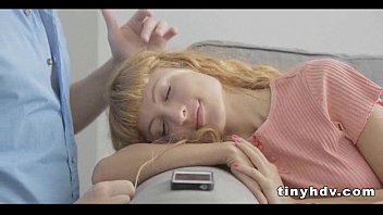 Preview 1 of Step Sistet Xxxx - Fucking gorgeous teen Janette 81