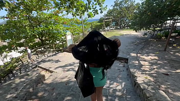 Preview 1 of Stripping Games Loser Shaves - Renatinha Mello &bull_ Vlog - Levei o gringo conhecer a praia Abric&oacute_