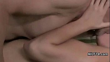 Preview 1 of Daisy Colombian - sexy mom