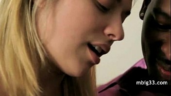 Preview 1 of Pornonlain - Amateur interracial blowjob