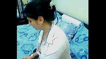 Preview 1 of Hd Clips Porn - Hot &amp_ Horny High Class Bhabhi Home Alone Chatting On Webcam