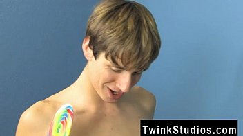 Preview 3 of Jodi West Mom Stretched By Son - Gay give handjob movie Nathan Stratus ordered a gigantic package and