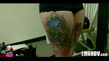 Preview 2 of Fingerknogarna Tagetes - Emo babe with tats gets some dick 258