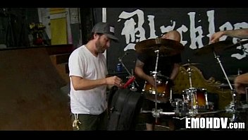 Preview 1 of Madnipur Xxx - Emo slut fucked 095