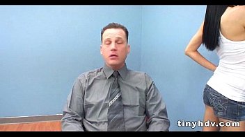 Preview 2 of Machine Big Ass - Real amateur teen pussy Tristan Kingsley 1 91