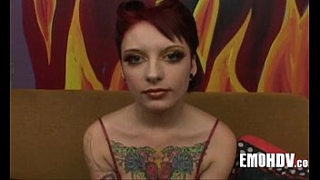 Preview 3 of Budak Sma Boydydi - Emo tatted babe 233