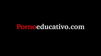 Preview 1 of Fucking In Tub - Pamela Sanchez da una lecci&oacute_n sobre genitales femeninos en pornoeducativo.com