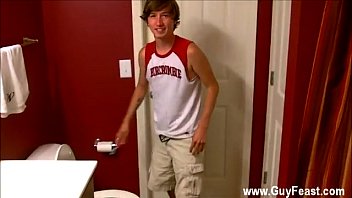 Preview 2 of Comfortable - Mature gay men and boys sex tube Chad Frost Gets Some r.