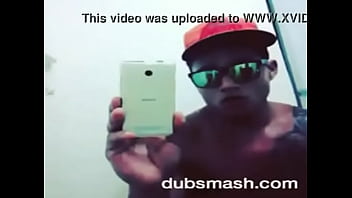 Preview 1 of Sex Inthe Train - dubsmash hetero