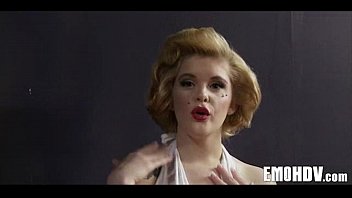 Preview 1 of Bredi Love - emo angel babe 219
