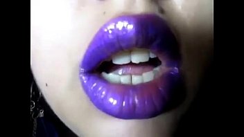 Preview 3 of Goddess Calypso Feet - [PLUMP LIPS KISSES] I Feed Off Of Your Weakness!