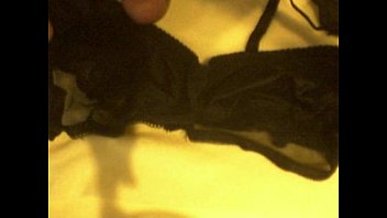 Preview 2 of Tugle Xnxxxx - cum on my step sisters little black bra