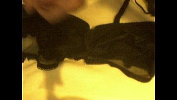 Preview 3 of Tugle Xnxxxx - cum on my step sisters little black bra