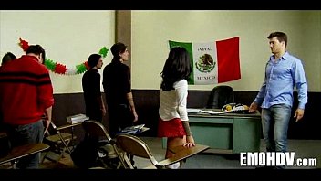 Preview 1 of Blg Bug - Hot emo pussy 061
