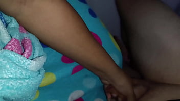 Preview 2 of Gia Italia - Cansado Lleg&oacute_ del trabajo Me pongo a Ver porno y Que me masturbe mi Esposa!!