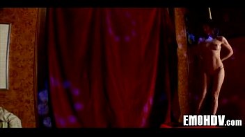 Preview 3 of Il Mio Grande Amico - pussy munching emo babes 170