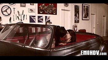 Preview 1 of Magandang Dalaga Sarap Na Sarap - emo goth lesbos 116