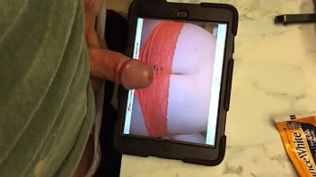 Preview 1 of Girlfriend Sleeping Real - trim.3037E13B-8354-4656-8831-CDACECBC10E0.MOV