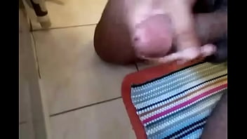 Preview 1 of Fullsexvode - quick masturbation HUGE CUMSHOT!!!