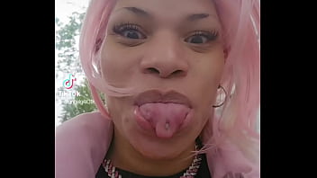 Preview 1 of Hunneymoon Sex Video - Taking a walk B4 the show