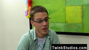 Preview 1 of Video Bokep Sama Hantu - Sex ass gays boys sexy free Taylor Lee and Jae Landen are 2 college