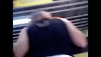 Preview 3 of Pissing Bbc Granny Rape - Boso ngeten pake hp 8