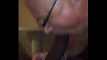 Preview 1 of Party Xlub - trim.11A99991-7F55-4288-88B4-44B0BCAE18A2.MOV