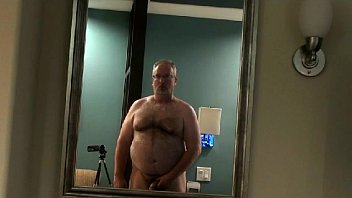 Preview 1 of White Guy Vs Japanese Girl - jacking in the hotel