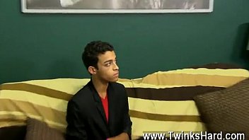 Preview 2 of Chinese Qq - Black teen gay boys cum shots only The youthfull Latino guy heads