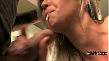 Preview 4 of Xxx Chik Video - Sexy mom suck and fuck dick for jizz