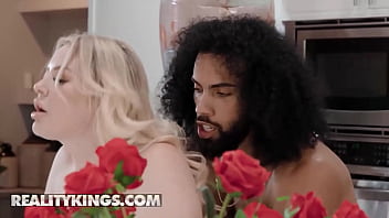 Preview 4 of Halewood Move Scen - Curvy Jenna Starr Is All Alone On Mother&#039_s Day Until James Rings Her Bell Ready To Satisfy Her Needs - REALITY KINGS