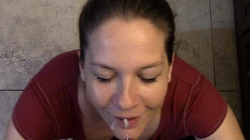 Preview 4 of Rougf Hard Amateur - Thick cum Facial for Azzurra