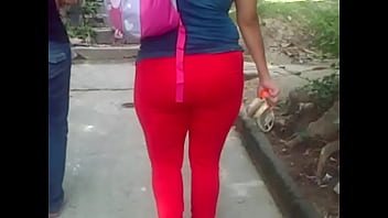 Preview 2 of Bhai Cudai - El rico culote de la tortillera