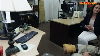 Preview 1 of Video Ngentot 3g Bokep - Customers wifey smashed by pawnkeeper in the backroom
