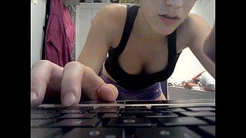 Preview 1 of Cutie Mom Fucking - teen gf dance