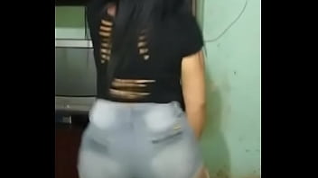 Preview 3 of Tudo Bem6 - Gordinha novinha dan&ccedil_ando