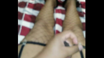 Preview 4 of Radical Sex Boobs - masturbandome con mis tacones y medias