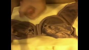 Preview 1 of Passed Mourh - cum on bra