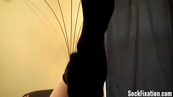 Preview 3 of Singletreff Oberwart - Rub one out while I slowly slip off my socks