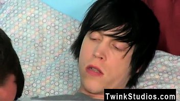 Preview 4 of Mai Khaliafa Xxx - Gay sex Conner Bradley and Tyler Bolt are in the mood for a night of