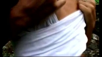Preview 1 of Strap Mom With Son - STRIP DE MORENA NO MATO